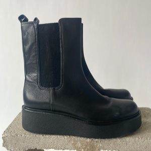 Vince Boots
